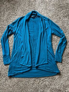 Athleta Pranayama Wrap Coastal Teal Size Small